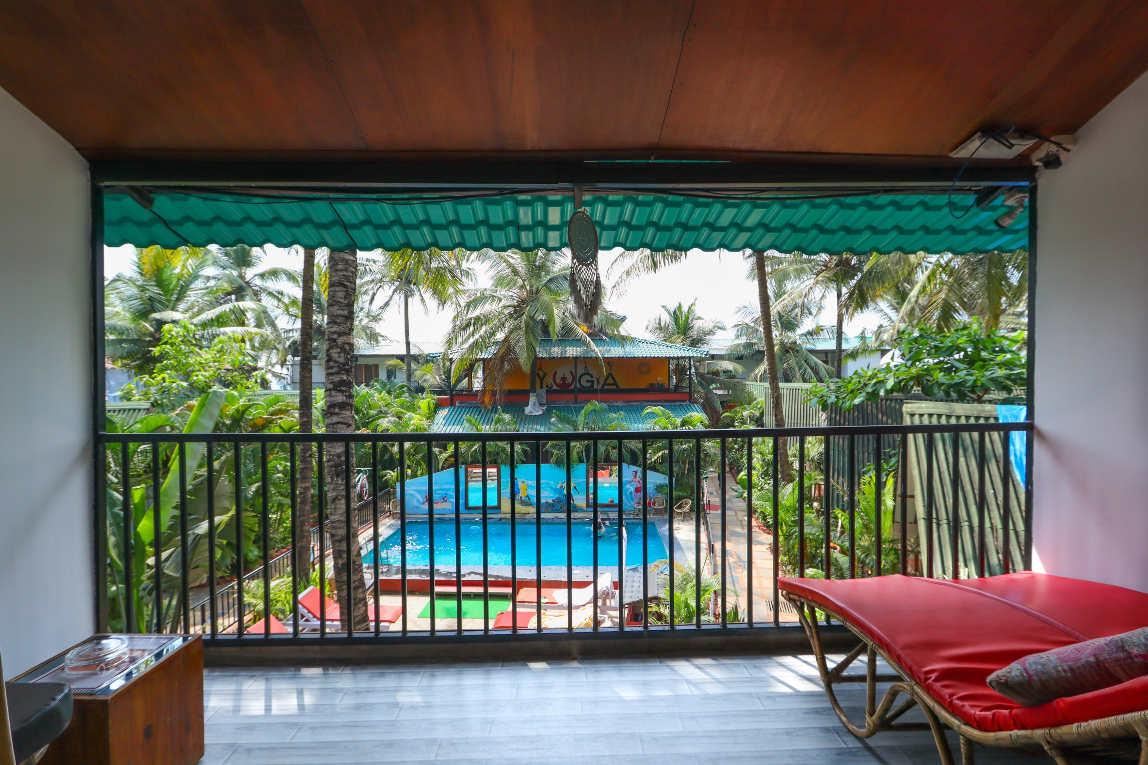 https://simrose-goa.com/stagliveaug/wp-content/uploads/2024/12/Balcony-view-2-.jpg