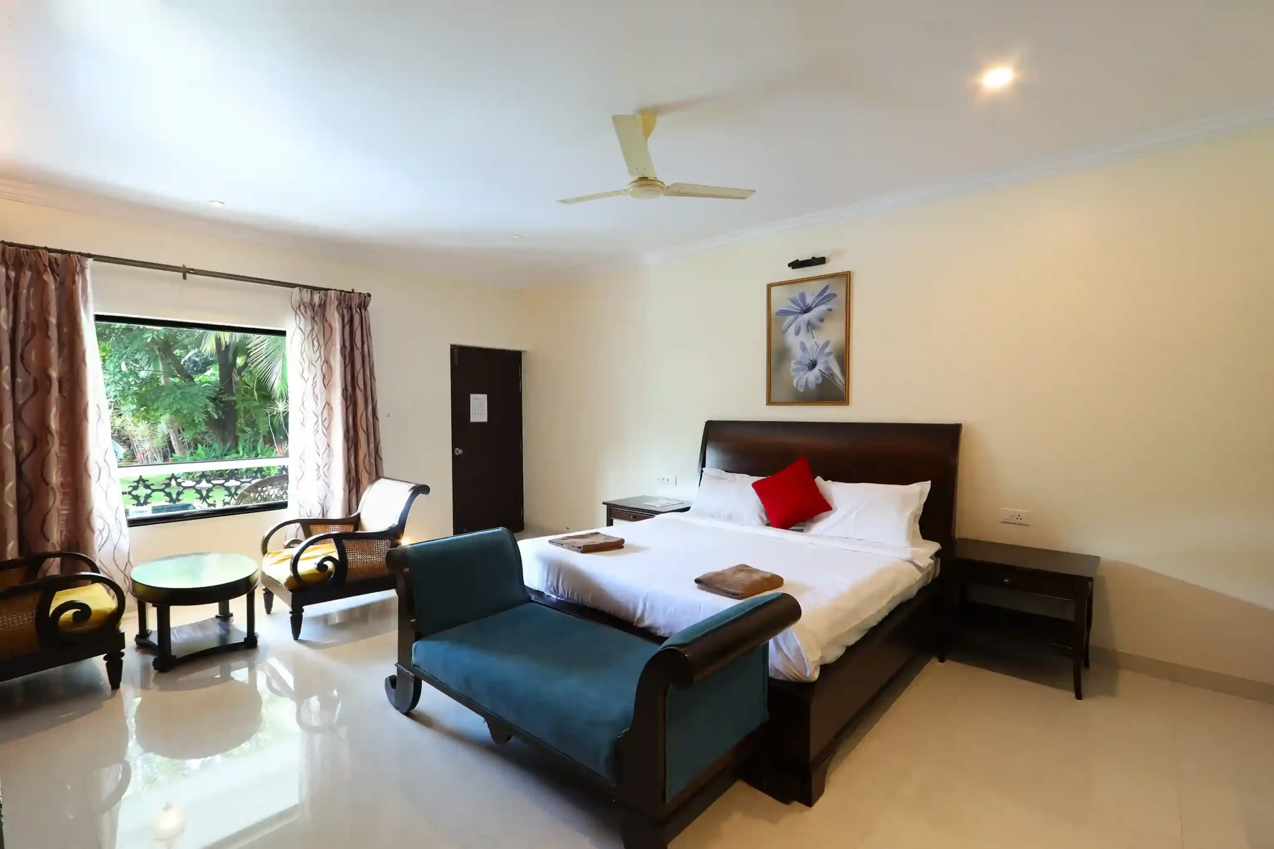 Bedroom1_3_11zon